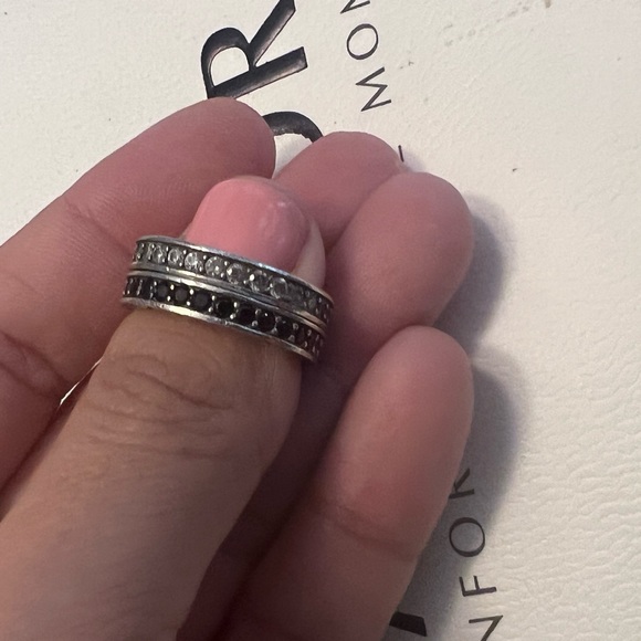 PANDORA “Leaf Sparkle” Black & Clear Rhinestones Set Two Ring S925 - Picture 11 of 16